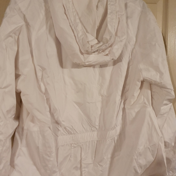 Brand new GIII Oregon Ducks Zip Up - Picture 3 of 10